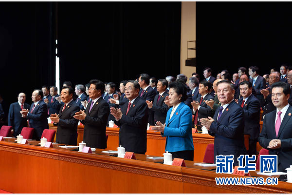 10月1日，慶祝中華人民共和國成立66周年暨新疆維吾爾自治區成立60周年大會在新疆人民會堂隆重舉行。 新華社記者 饒愛民 攝 