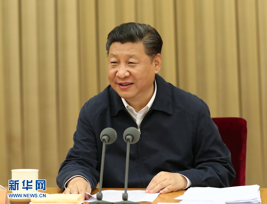 7月26日至27日，省部級主要領(lǐng)導(dǎo)干部“學(xué)習(xí)習(xí)近平總書記重要講話精神，迎接黨的十九大”專題研討班在京舉行。中共中央總書記、國家主席、中央軍委主席習(xí)近平在開班式上發(fā)表重要講話。新華社記者馬占成攝