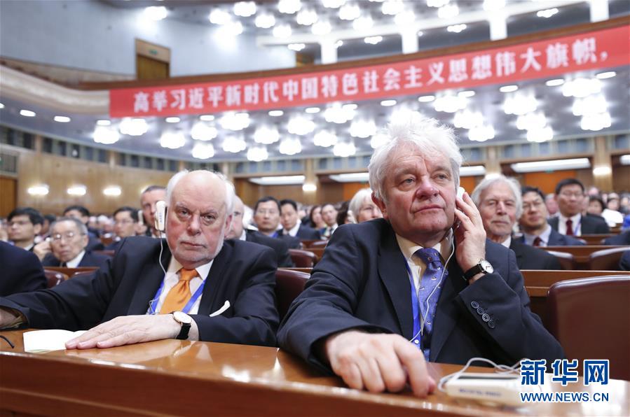 (新華全媒頭條·圖文互動)(3)向著建設(shè)世界科技強國的偉大目標奮勇前進!——習近平總書記在兩院院士大會上的重要講話引起熱烈反響之一