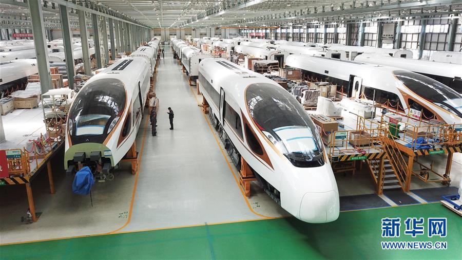 (壯闊東方潮 奮進(jìn)新時代——慶祝改革開放40年)(12)砥礪奮進(jìn) 轉(zhuǎn)型升級——改革開放40年中國制造加速邁向“中高端”