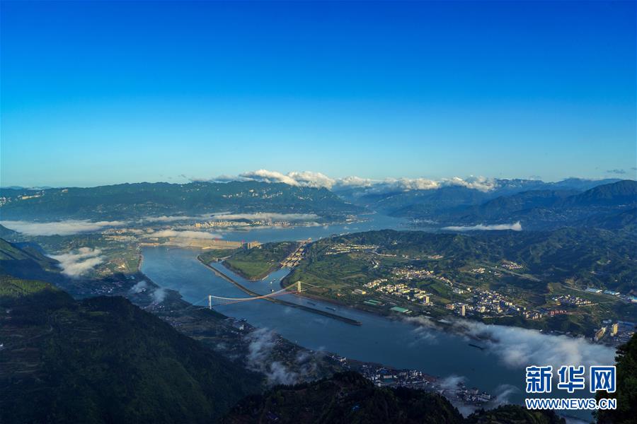 （百城百縣百企調(diào)研行·圖文互動(dòng)）（3）建設(shè)長(zhǎng)江綠色走廊再譜新章——長(zhǎng)江三峽集團(tuán)發(fā)展紀(jì)實(shí)