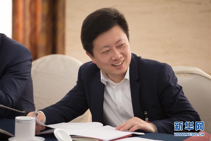 （兩會·基層代表履職故事）（1）全國人大代表楊飛飛：讓農民工有更好的職業上升通道