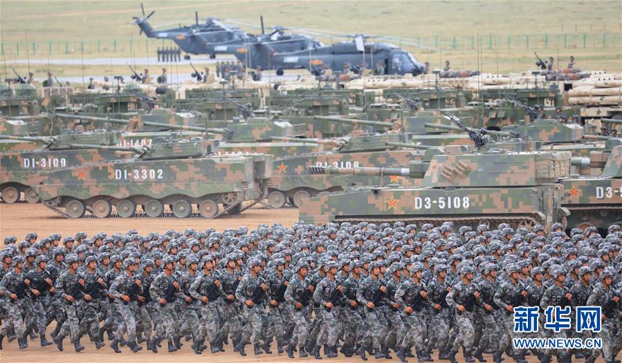 （新華全媒頭條·強軍思想引領新征程·圖文互動）（5）那一刻，我們光榮接受檢閱