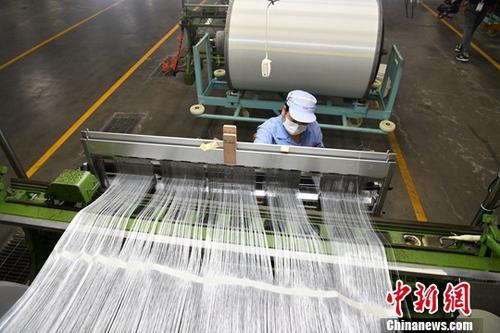 資料圖：玻璃纖維生產(chǎn)廠。<a target='_blank' ><p  align=