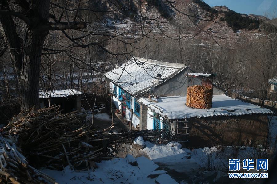 （集中連片特困地區(qū)貧困村調研行·圖文互動）（1）只要有信心，黃土變成金——河北阜平縣駱駝灣村和顧家臺村脫貧調查 