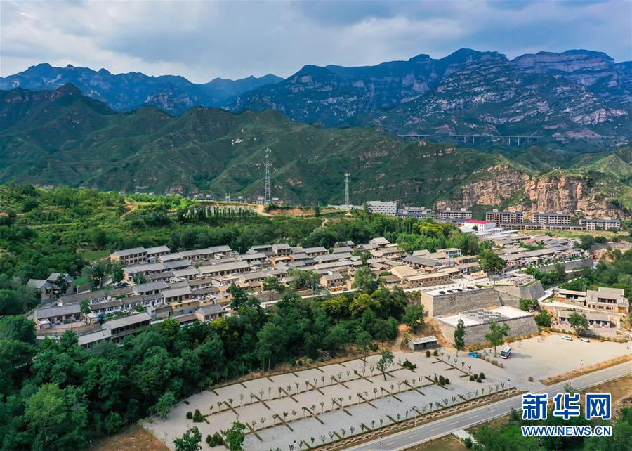 （集中連片特困地區(qū)貧困村調研行·圖文互動）（5）只要有信心，黃土變成金——河北阜平縣駱駝灣村和顧家臺村脫貧調查