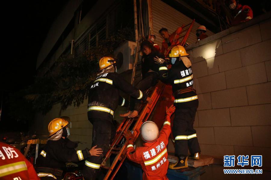 #(突發事件)(3)福建泉州一酒店坍塌 已救出33人