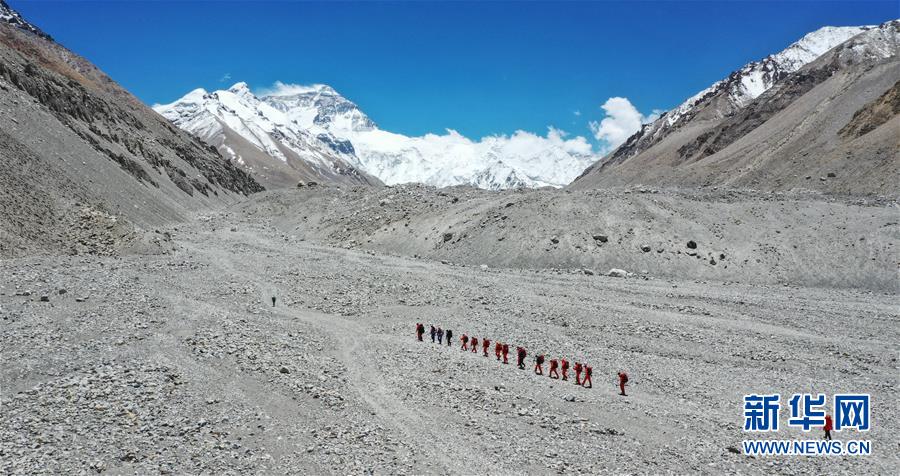 （2020珠峰高程測量）（1）有望22日登頂 測量登山隊再次向珠峰發起挑戰
