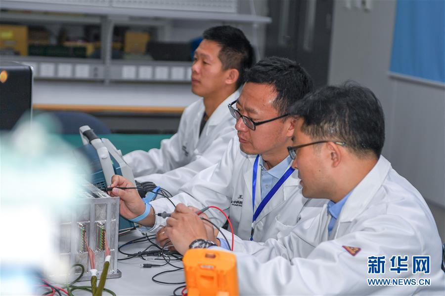 （在習近平新時代中國特色社會主義思想指引下——新時代新作為新篇章·習近平總書記關切事·圖文互動）（2）終不悔為國為民，攀高峰只爭朝夕——來自科學家們的動人故事