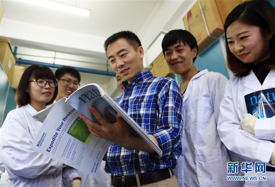 （在習近平新時代中國特色社會主義思想指引下——新時代新作為新篇章·習近平總書記關切事·圖文互動）（4）終不悔為國為民，攀高峰只爭朝夕——來自科學家們的動人故事