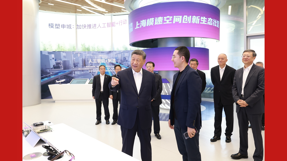 習近平在上海考察