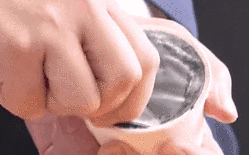味同嚼鐵？ 日本“鐵味”冰淇淋面世