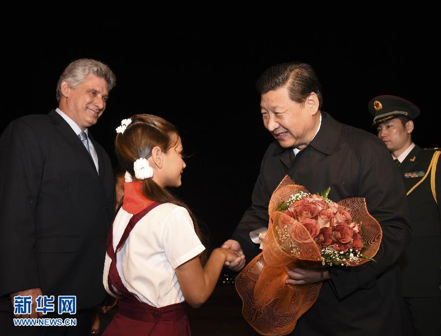 當地時間7月21日晚9時許，國家主席習近平乘坐的專機抵達哈瓦那何塞·馬蒂國際機場，開始對古巴進行國事訪問。新華社記者李學仁攝